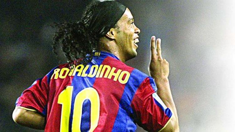 Ronaldinho Beşiktaşın kapısından geçecek mi