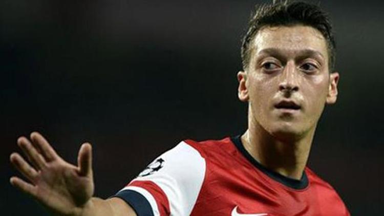 İstenmeyen adam Mesut Özil