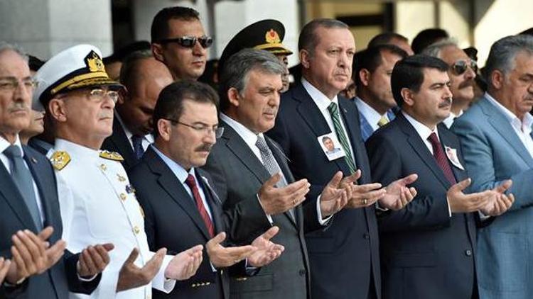 Cumhurbaşkanı Erdoğan, Şehit Beyazıt Çekenin cenaze töreninde