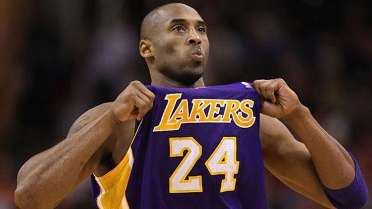 Kobe Bryant sezonu kapattı, belki hiç dönmeyecek