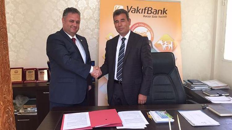 Süt üreticisine Vakıfbank desteği