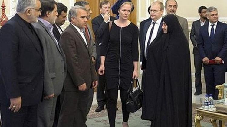 İranda tartışma yaratan ziyaret