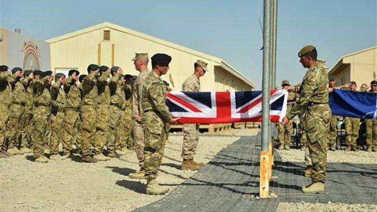 İngilterenin Afganistanda görevi sona erdi