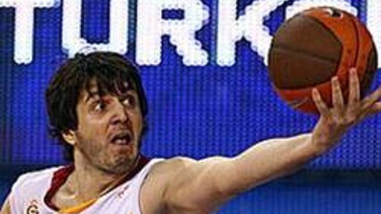 Üç Türk basketbolcu daha NBAde