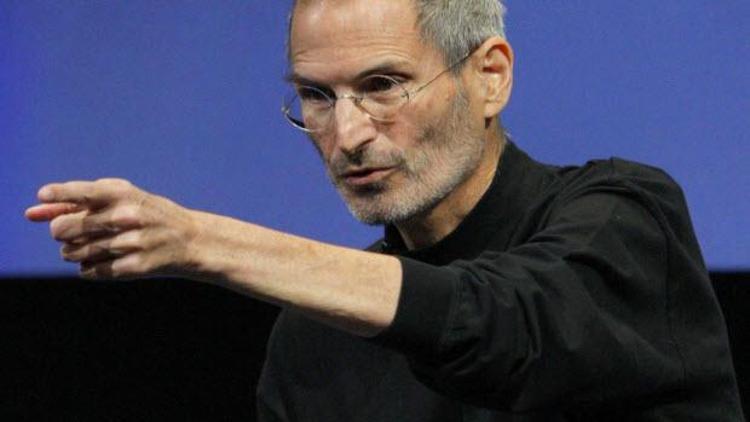 Steve Jobs bu kez de operayla geri dönüyor