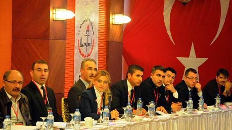 Bakan Avcı öğretmen ve müdürlere seslendi: Görüşlerinizi çekinmeden bize iletin