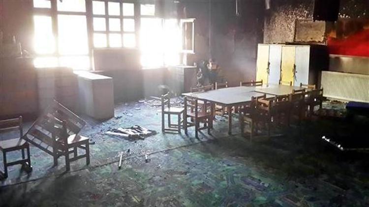 PKKdan Diyarbakır’da 8 okula saldırı