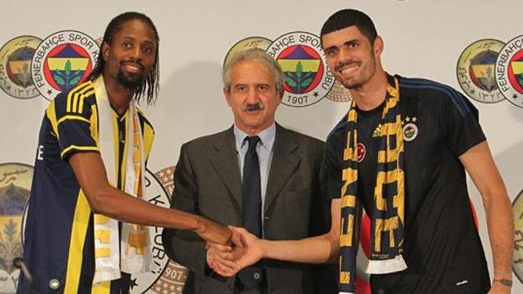 Fenerbahçede yeni transferler imza attı