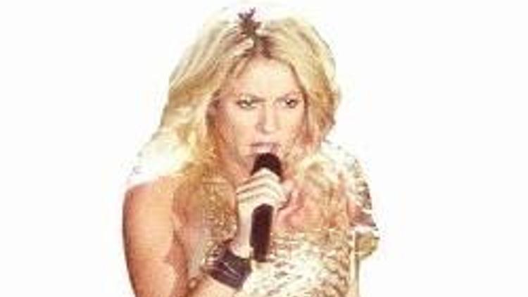 Shakira’ya alkış Yanukoviç’e yuh