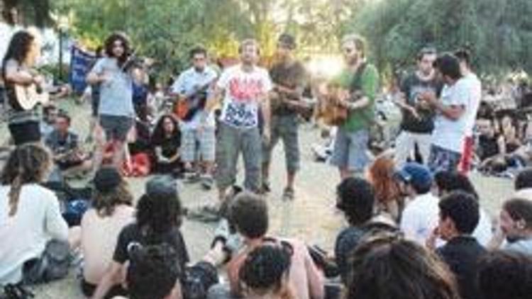 Rock sevenler haydi Foça’ya