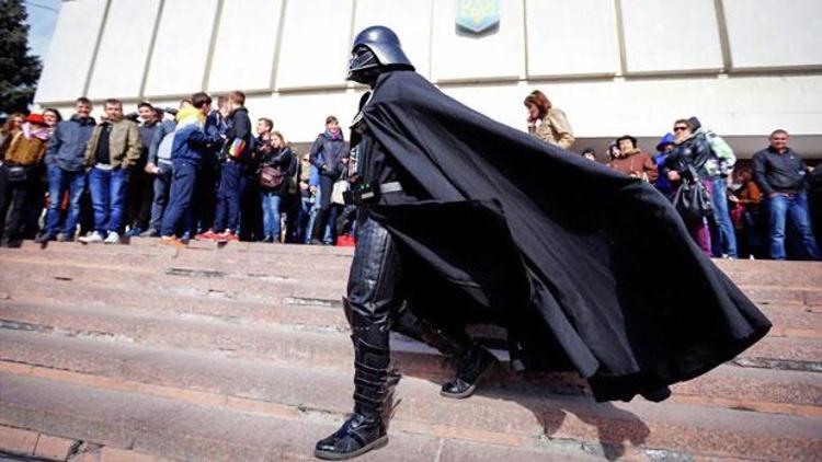 Darth Vader Ukrayna seçimlerinden uzaklaştırıldı