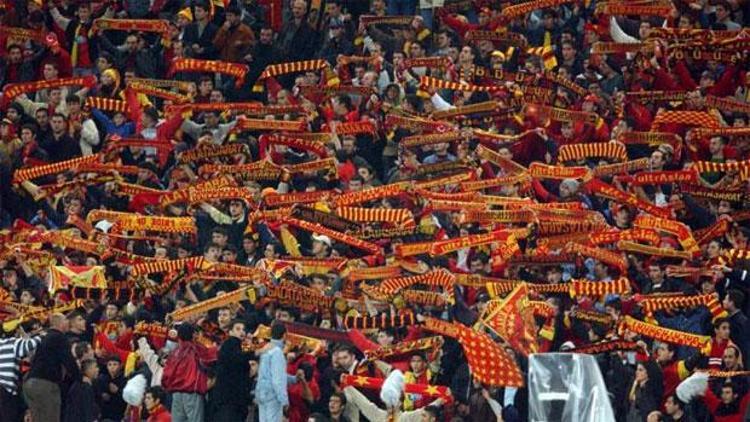 Galatasarayın en büyük gücü taraftarı