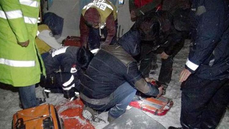 Erzincanda feci kaza: 1 ölü, 41  yaralı