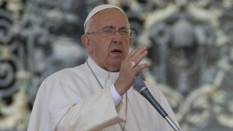 Papa: Öfke, diyalog kurmayı bilmemenin işaretidir