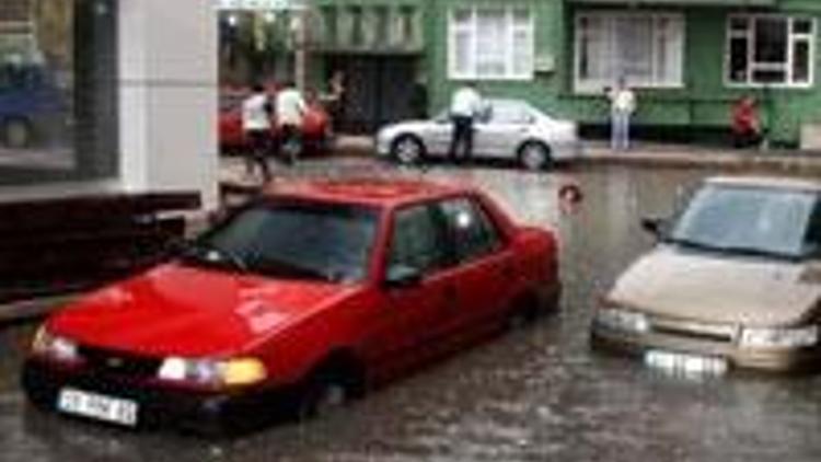 Kastamonu 1 saatte sele teslim oldu