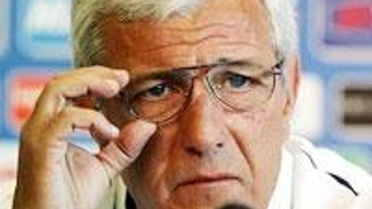 Lippi: Gay futbolcu yok