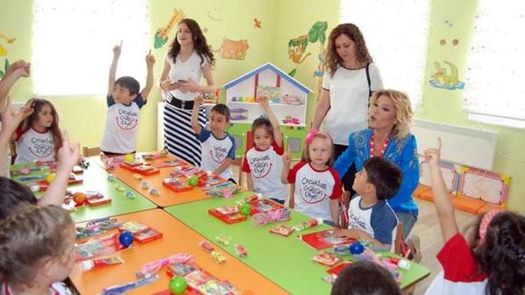 Gülben Ergen, Akşehir’de 27’nci anaokulunu açtı