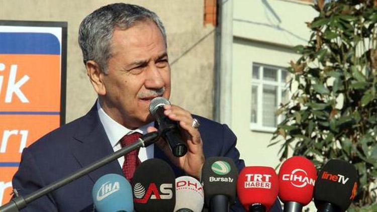 Arınç: Ezan okunurken konuşulabilir