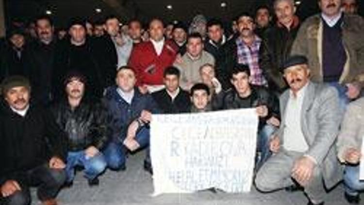Patronları kaçtı, 451 işçi Grozni’den ‘devlet’le döndü