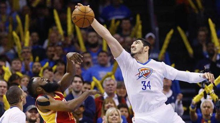 Thunderı Enes Kanter de kurtaramadı