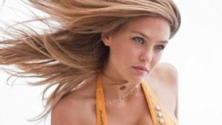 Top model Bar Refaeli İstanbuldaydı