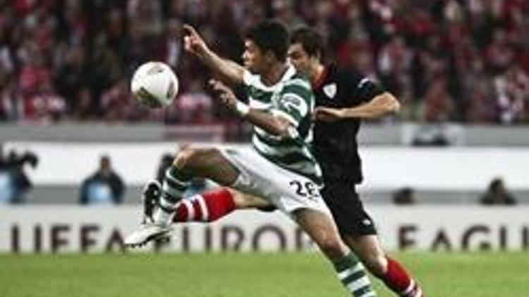 Sporting Lisbon evinde güldü