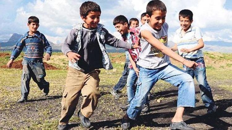 Türkiyede 22 milyon 838 bin çocuk var