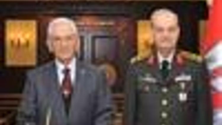 Former army chief visits Turkish military head