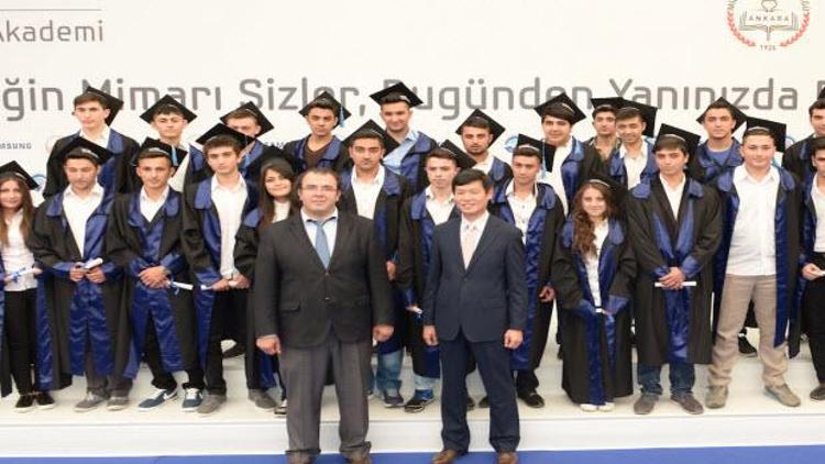 Samsung Akademi Ankara, İstanbul ve İzmir’de 1120 mezuna ulaştı