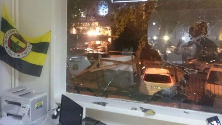 Fenerbahçeye yapılan saldırıda flaş gelişme: 1 kişi tutuklandı, 11 kişi gözaltında
