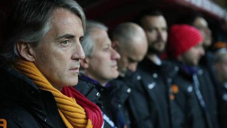 Galatasaray Mancini ile evinde bir başka