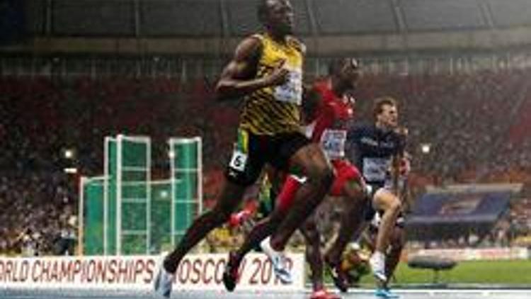 Usain Bolt yağmur dinlemedi