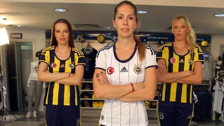 Sarı Melekler Fenerium ürünlerini tanıttı