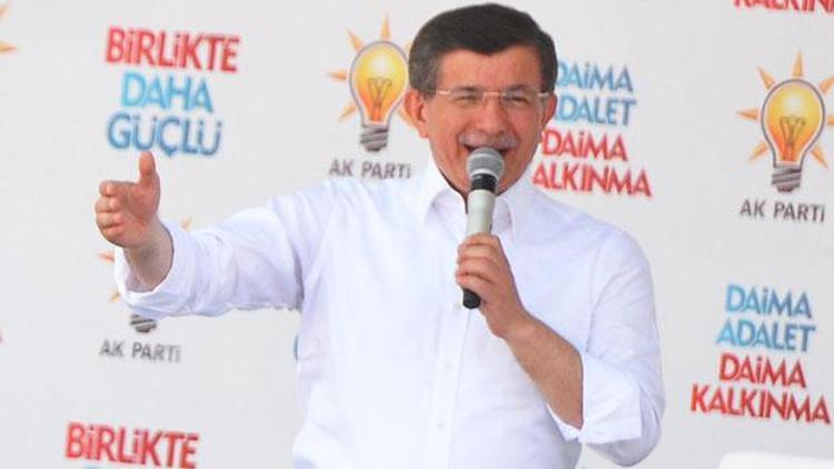 Davutoğlu, AK Partinin Manisa mitinginde konuştu