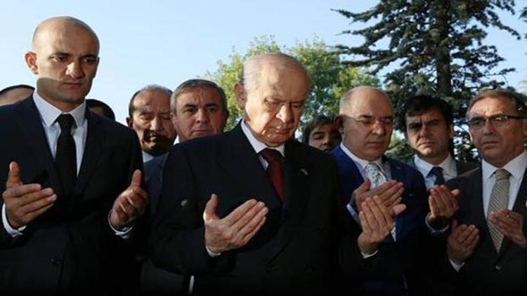 Bahçeli: İsrail saldırdıkça Erdoğan memnun oluyor