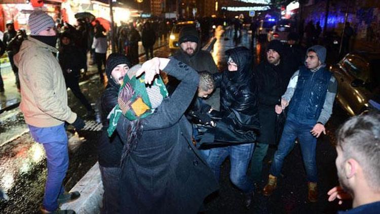 Taksimde taciz: 3 gözaltı