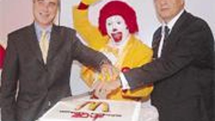 McDonald’s 20’nci yılında Türklere mutfağını açıyor