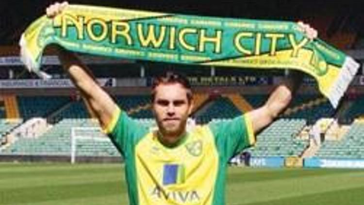 Elmander Norwich Cityi sırtladı