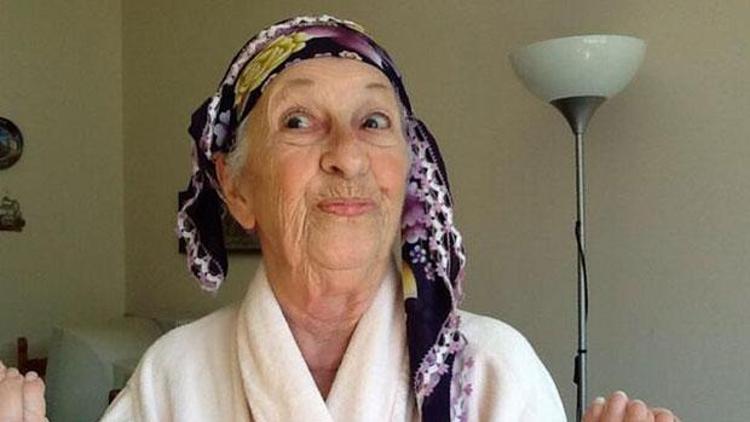 Ünlü tiyatrocu Ayla Arslancan hayatını kaybetti