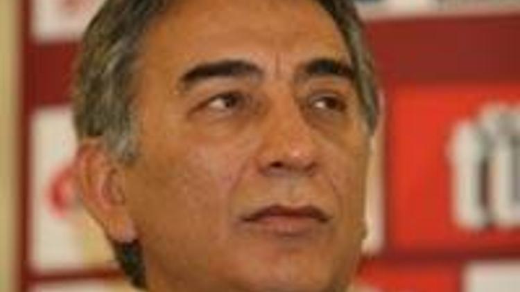 Adnan Polat: Hedef yine UEFA Kupası