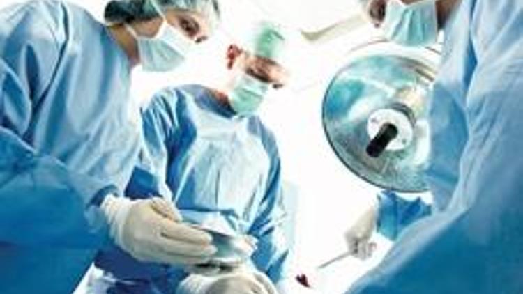 Doktor ‘performans’ yarışına girdi ameliyatlar patladı