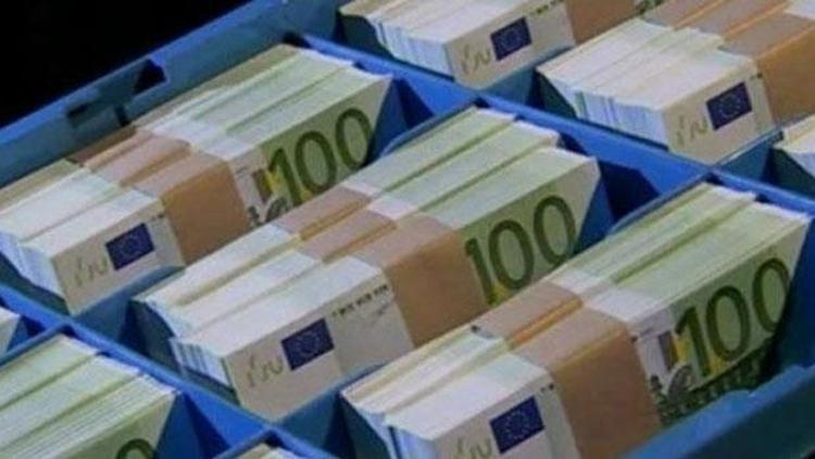 Yerinden edilmiş kadınlara 15 bin euro destek