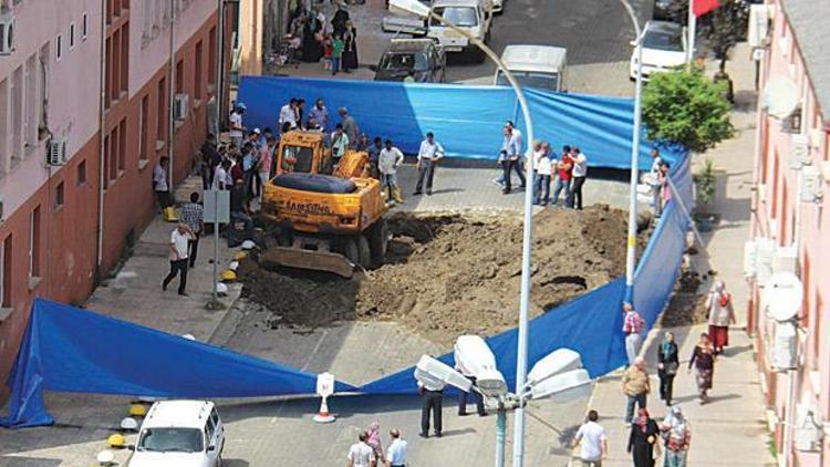 Rize’nin göbeğinde define arıyor