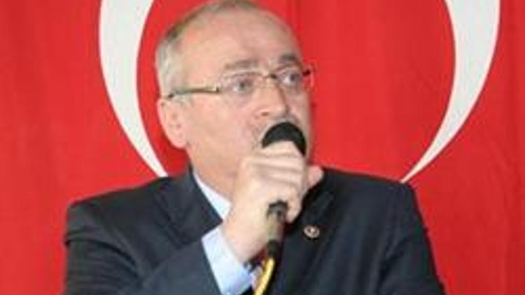 Ümit Şafak kimdir