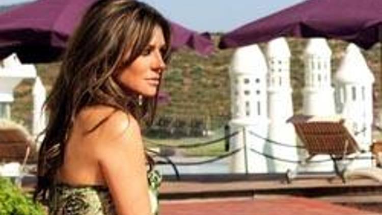 Elizabeth Hurley Bodrum’da