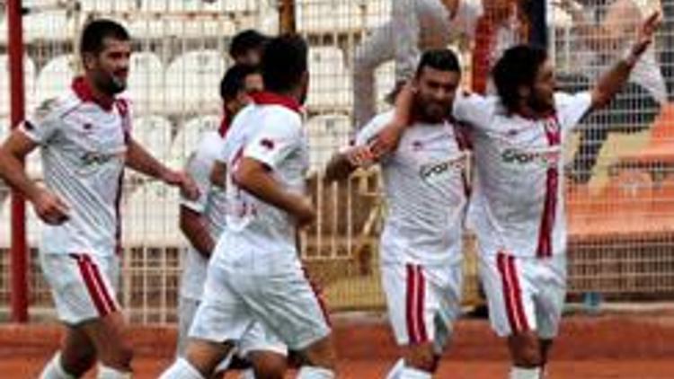 Samsunspor deplasmanda coştu