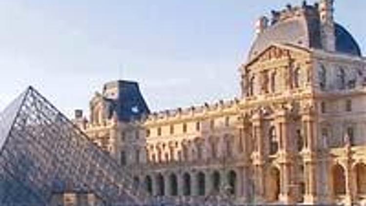 Louvre Abu Dabi için onay tamam