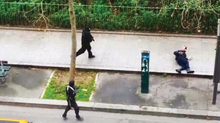 Parisin göbeğinde 10 dakika taradılar: 12 ölü