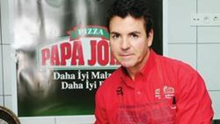 Camaro’yu sattı, 250 milyon pizza yedirdi