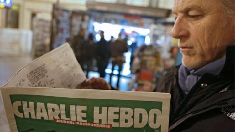 Charlie Hebdonun kurucusundan dergiye sert eleştiri